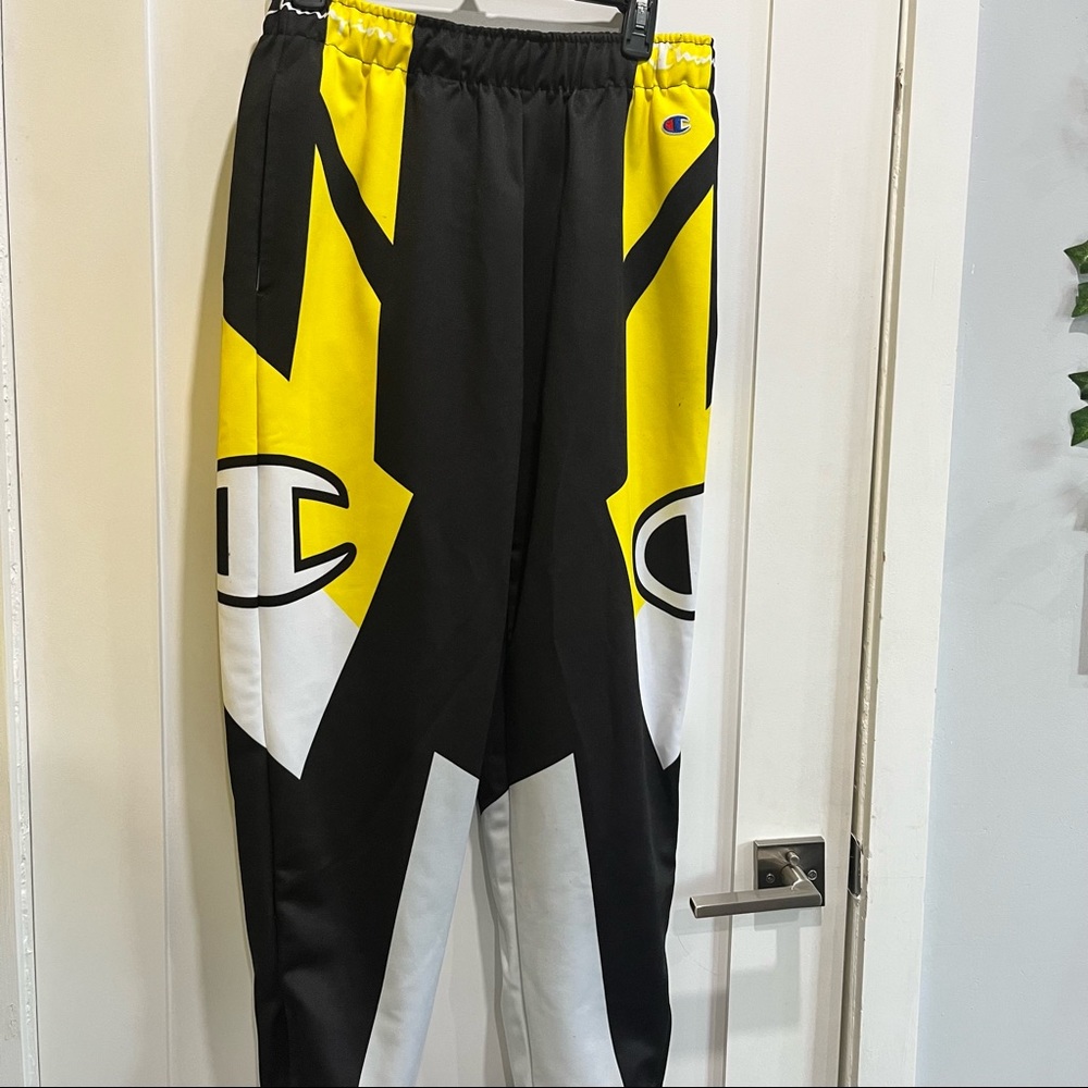 Mens Champion Athletic Joggers Large Black and Yellow